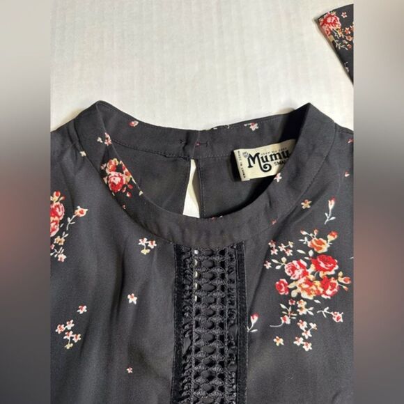 Show me Your MuMu Black Floral Tunic Top, size S NWT - Picture 3 of 15